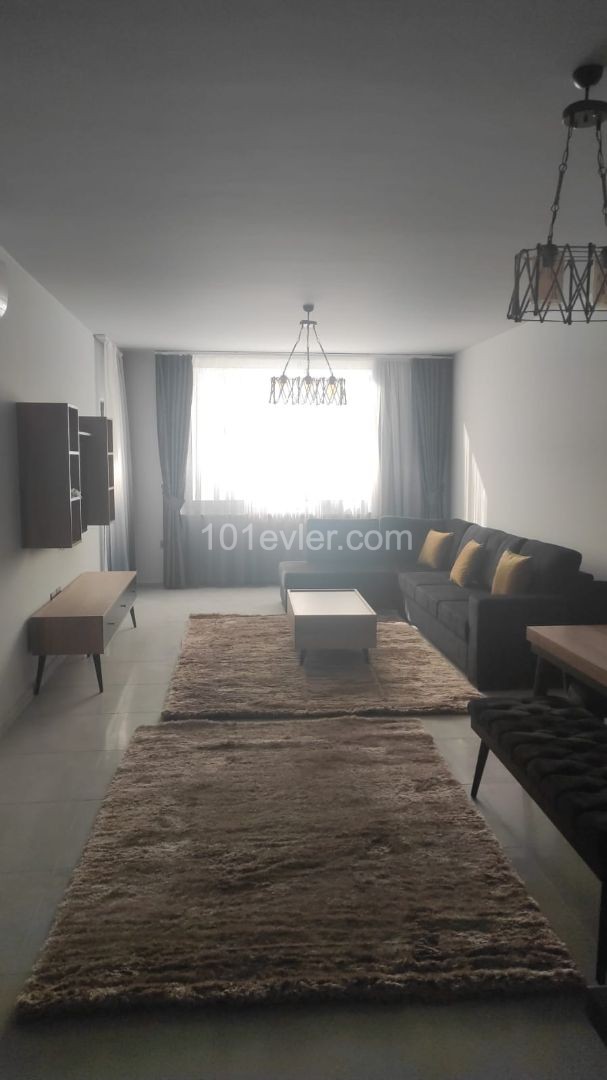 2+1 Wohnung Zu Vermieten In Kyrenia Zentrum ** 