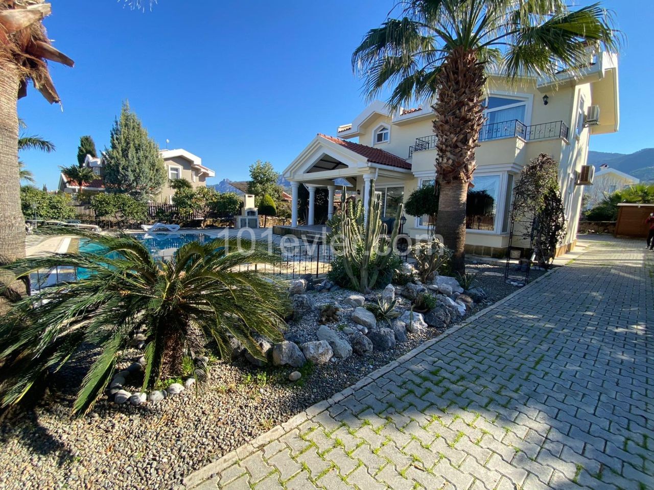 Luxury Villa  for Rent in Alsancak