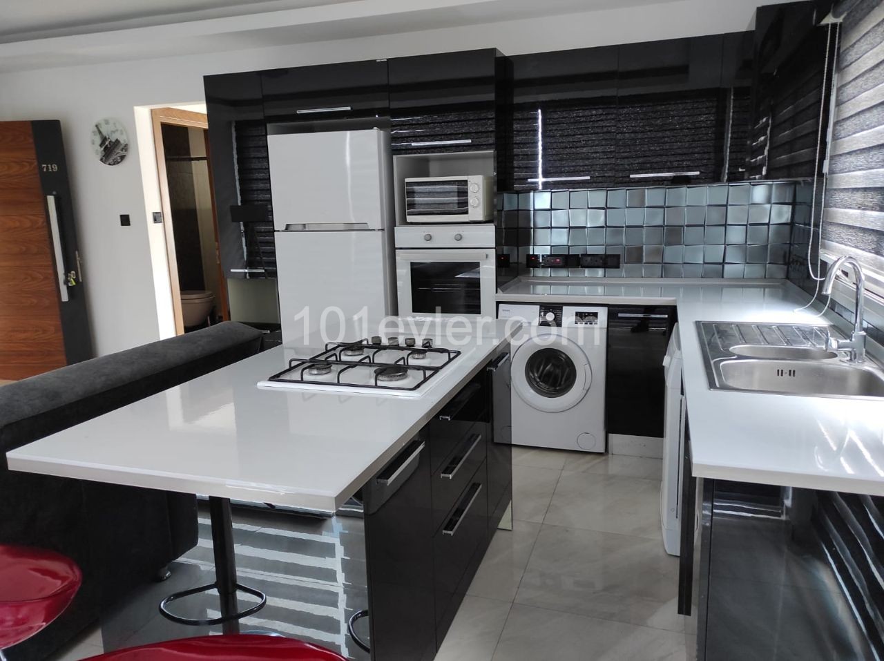 Two Bedroom Apartment for Rent in Girne