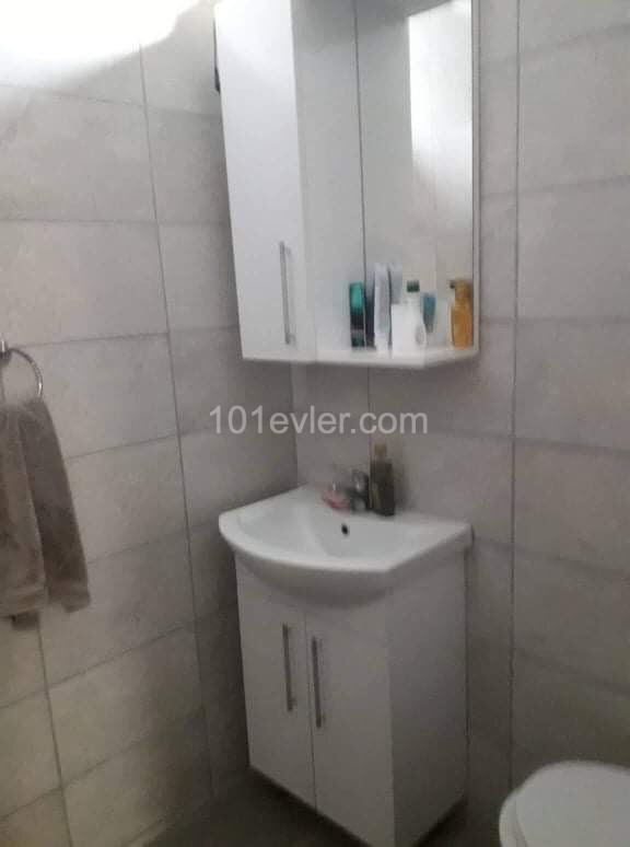 1+1 FULLY FURNISHED FLAT FOR RENT IN KYRENIA CENTER CLOSE TO EVERYTHING WITH ELEVATOR ** 