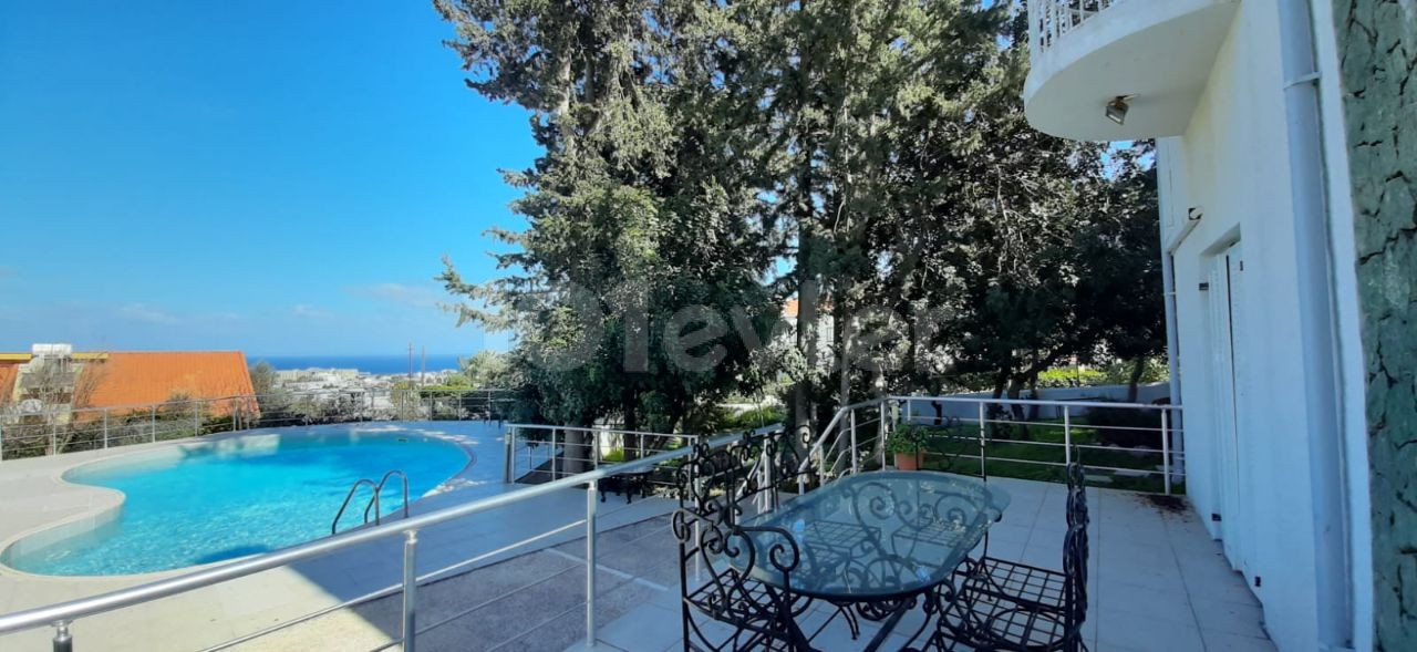 Daily Rental Villa in Kyrenia Region ** 