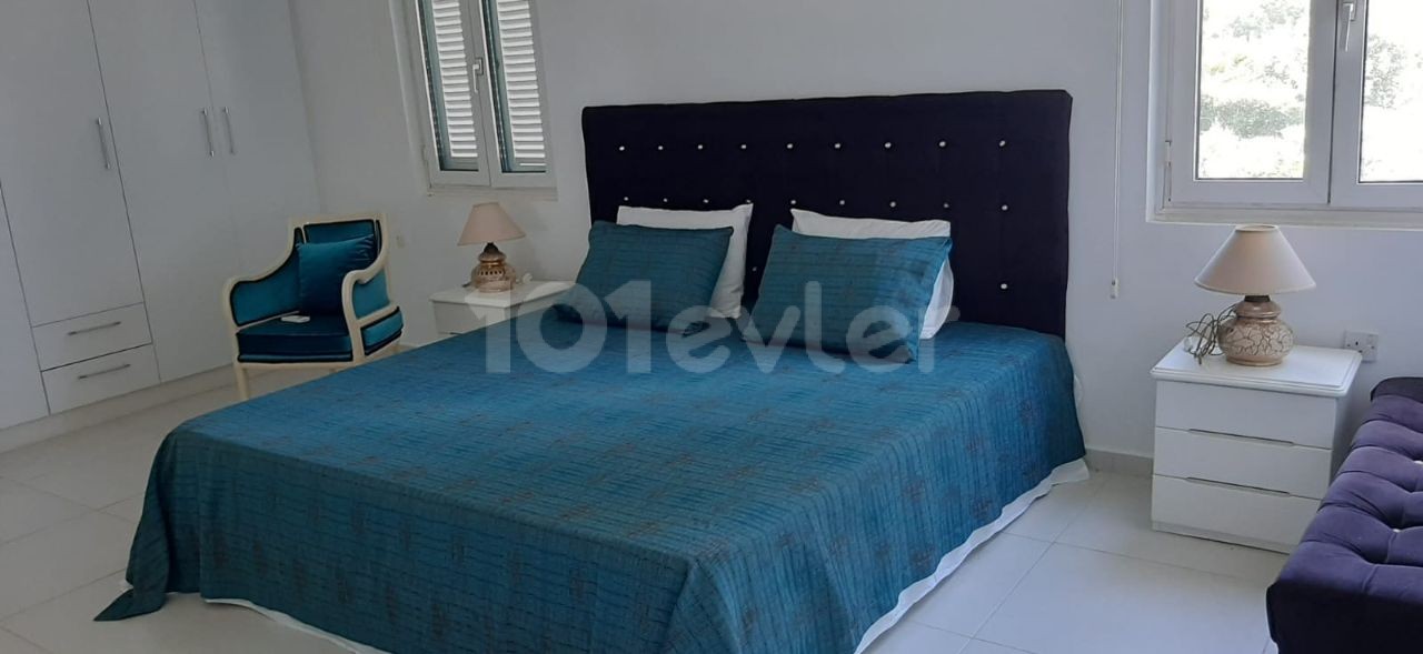 Daily Rental Villa in Kyrenia Region ** 