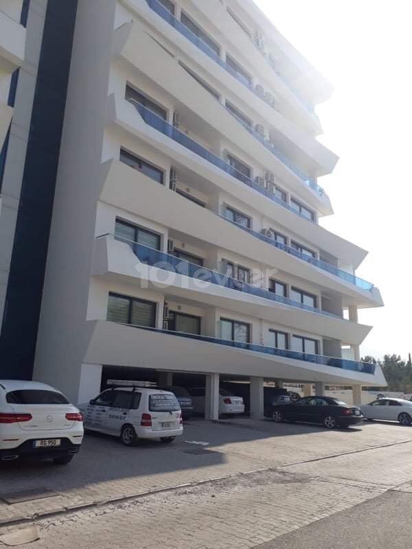 ANGEBOTE SERIE ... 2+1 VOLL MÖBLIERTE RESIDENZ WOHNUNG ZUR MIETE IN ROYAL SUITES RESIDENCE GEBÄUDE IN KYRENIA ZENTRUM NUSMAR MARKT BEZIRK ** 