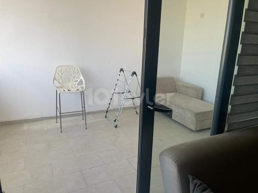 ANGEBOTE SERIE ... 2+1 VOLL MÖBLIERTE RESIDENZ WOHNUNG ZUR MIETE IN ROYAL SUITES RESIDENCE GEBÄUDE IN KYRENIA ZENTRUM NUSMAR MARKT BEZIRK ** 