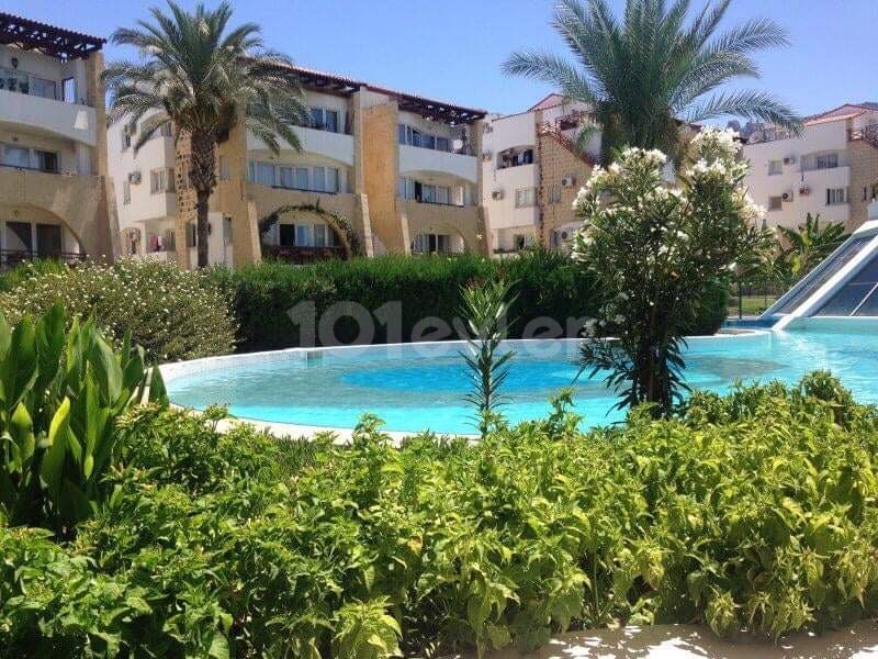 OPPORTUNITY✨…FULLY FURNISHED 1+1 FLAT FOR SALE IN KYRENIA CENTER PATARA CITY BEHIND AKPINAR. ** 