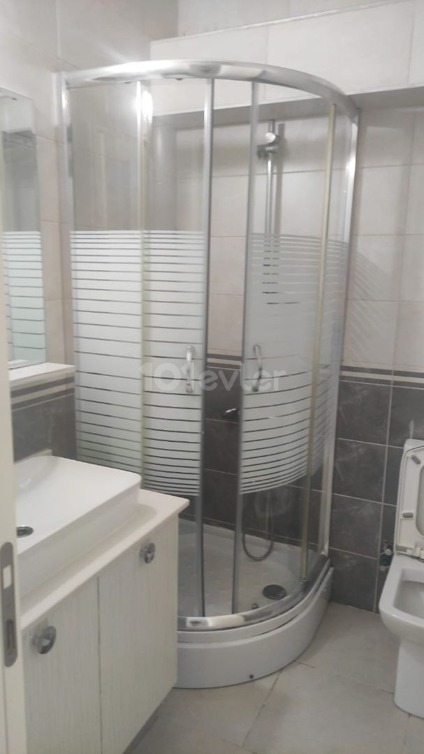 Girne Merkezde Kiralık 3+1 Daire