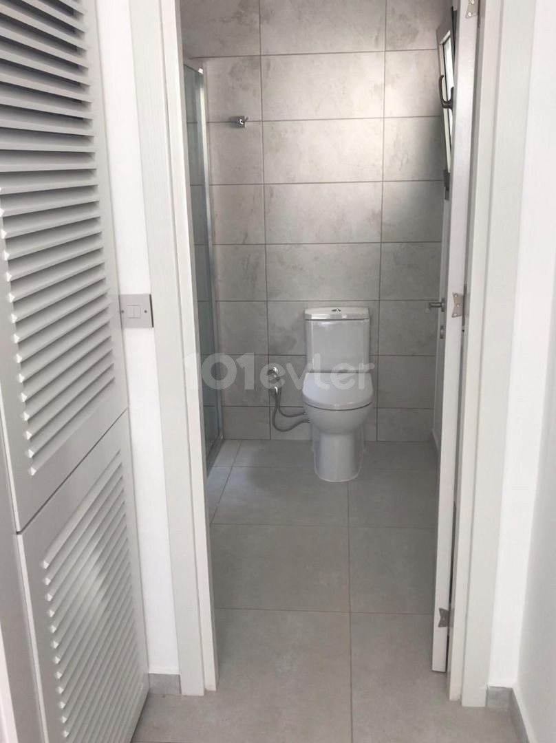 1 + 1 Wohnung Zu Verkaufen In Alsancak ** 