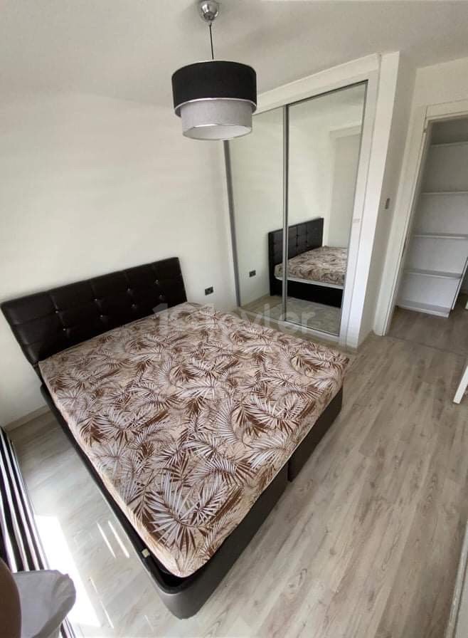 WIR BRINGEN LUXUS IN IHR ZUHAUSE..2+1 VOLL MÖBLIERTE RESIDENZ WOHNUNG ZU VERMIETEN IN DER NÄHE VON ÜBERALL IM ZENTRUM VON KYRENIA ** 