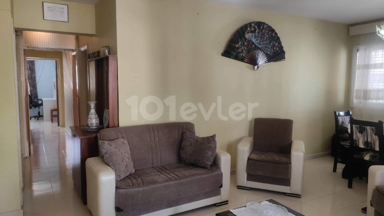 3+ 1 FULLY FURNISHED APARTMENT FOR RENT WITH A SEPARATE KITCHEN 145m2 CLOSED AREA IN KYRENIA CENTRAL, CLOSE TO EVERYTHING ** 