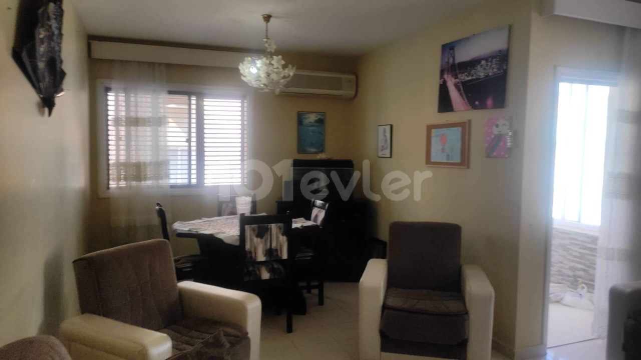 3+ 1 FULLY FURNISHED APARTMENT FOR RENT WITH A SEPARATE KITCHEN 145m2 CLOSED AREA IN KYRENIA CENTRAL, CLOSE TO EVERYTHING ** 