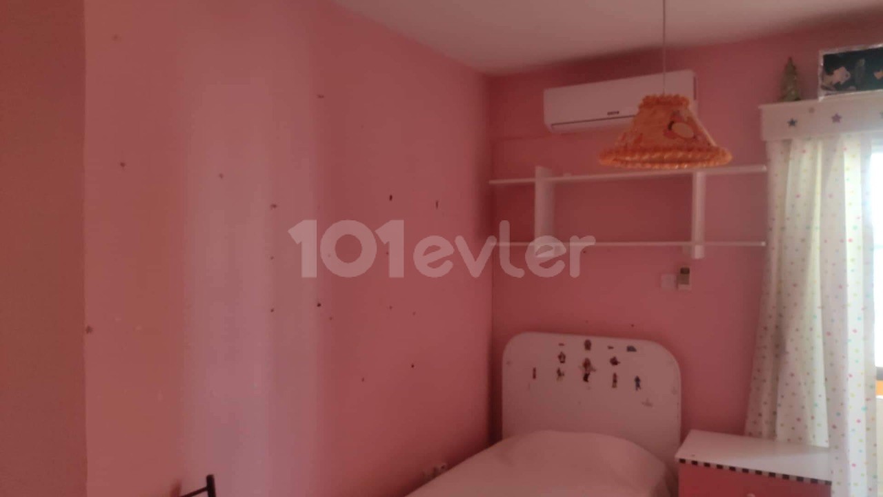 145m2 geschlossene Fläche mit separater Küche in der Nähe von überall in Kyrenia Zentrum 3+1 voll möblierte Wohnung Zu vermieten ** 