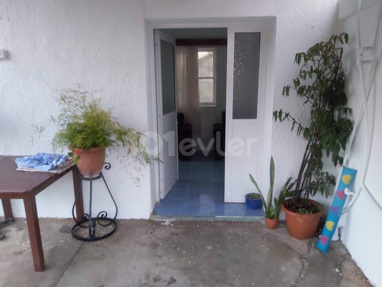 FIRSATT ✨ ..A DETACHED HOUSE WITH A PRIVATE GARDEN FOR RENT ON THE MAIN STREET IN KYRENIA KARAOGLANOGLU FOR 3600₺ PER MONTH FIXED ** 