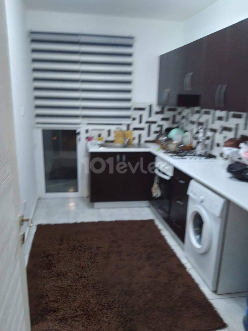 OPPORTUNITY...2+1 FULLY FURNISHED APARTMENT FOR RENT IN KYRENIA CENTRAL, CLOSE TO EVERYTHING ** 