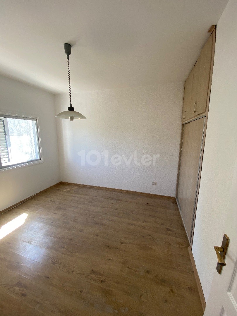 Jul 3+1 apartment with a quiet and quiet location in the most convenient area of Nicosia!(special price will be given for annual advance payments) ** 