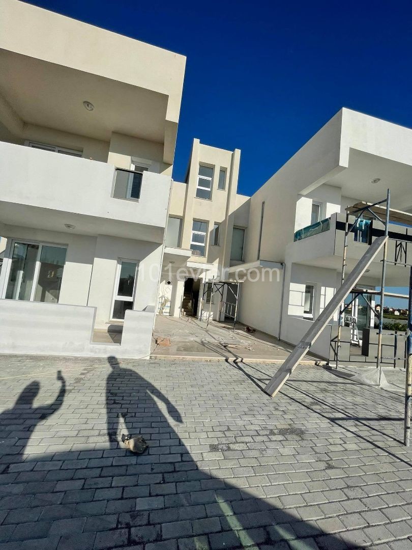 3 + 1 Zero Apartments in the Tuzla District of Famagusta ** 