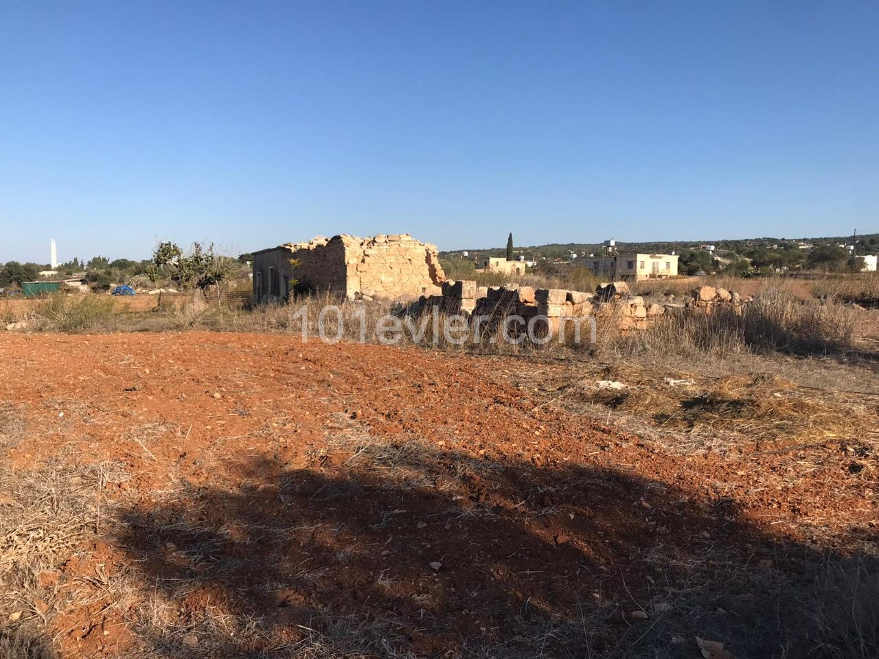 Land for sale in Yenierenköy !!