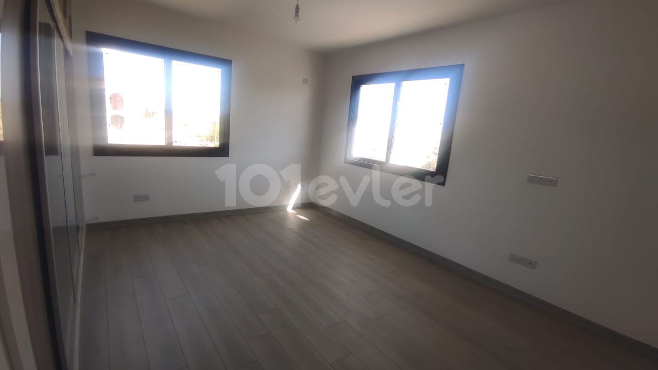 3+1 large villa for sale in Nicosia with a campaign price!