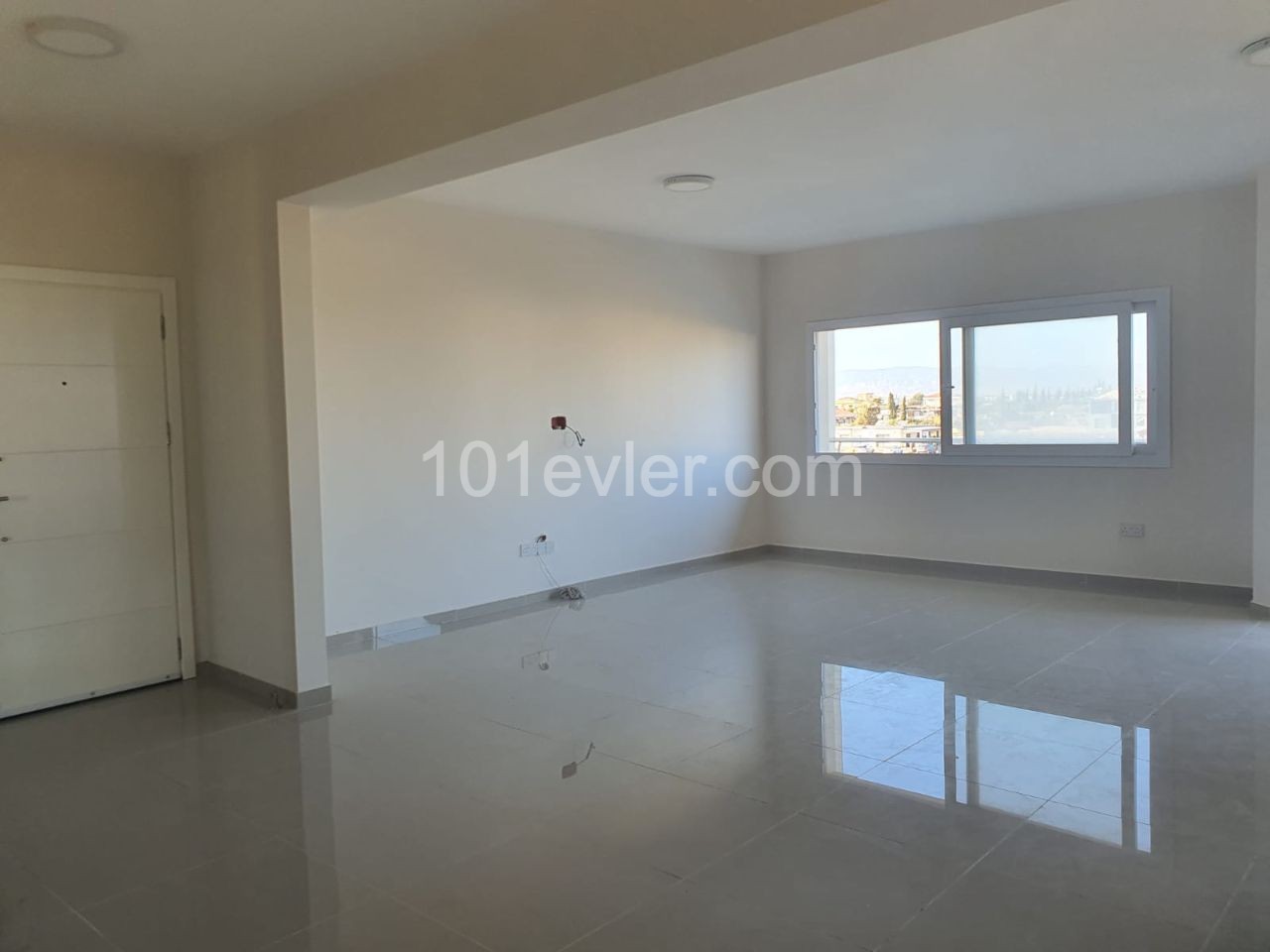 3+1 Flat For Sale In Yeni Boğaziçi Area!!!