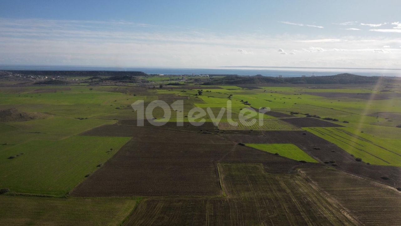 LAND FOR SALE in TUZLUCA! ** 