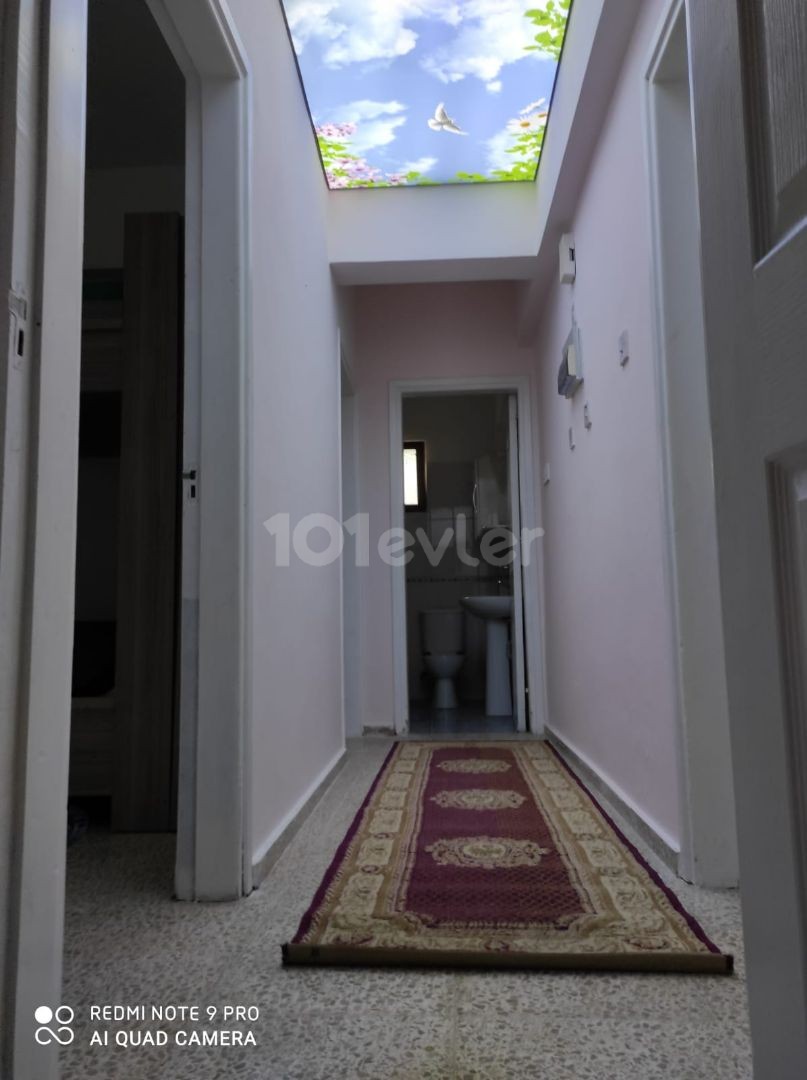 GİRNE -AKÇİÇEK HASTAHANESİ BÖLGESİNDE 3+1 SATILIK DAİRE 