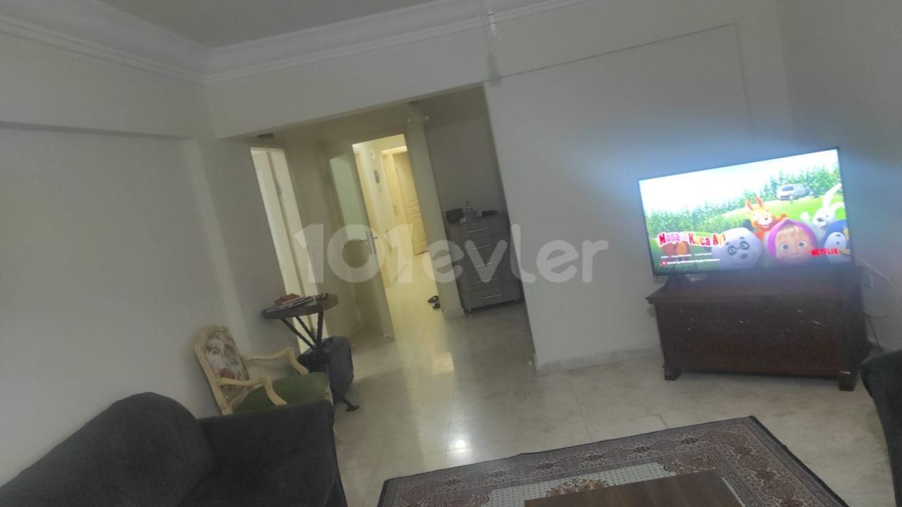 Spacious 3 +1 Apartment for Sale in the Center of Kyrenia! ** 