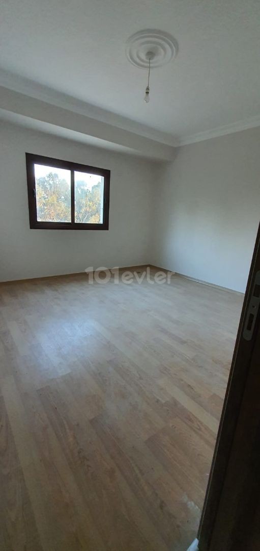 MAGOSA BAYKALDA KAÇIRILMAYACAK  FİYATA 4+1 PENTHOUSE