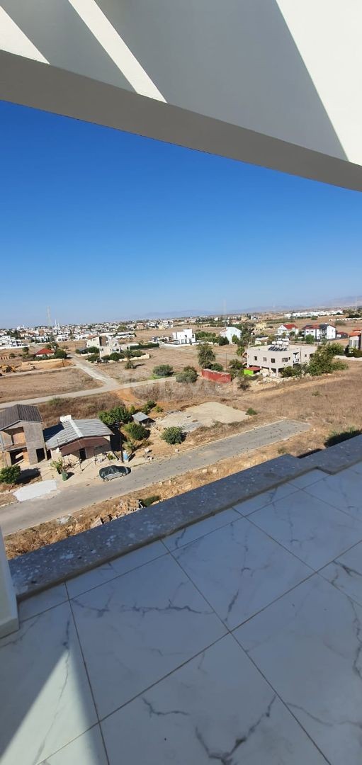 A PENTHOUSE FOR 78,000 POUNDS AT AN UNMISSABLE PRICE IN YENIBOGAZ. IT IS BUILT WITH 1ST CLASS MATERIALS 600 METERS FROM THE SEA. DELIVERY DATE October 2022 ** 