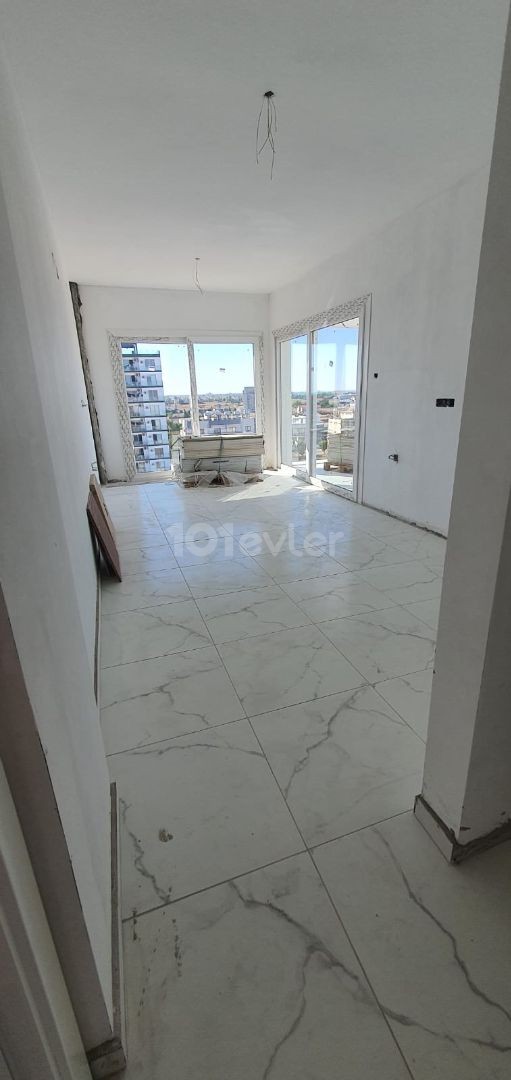 A PENTHOUSE FOR 78,000 POUNDS AT AN UNMISSABLE PRICE IN YENIBOGAZ. IT IS BUILT WITH 1ST CLASS MATERIALS 600 METERS FROM THE SEA. DELIVERY DATE October 2022 ** 