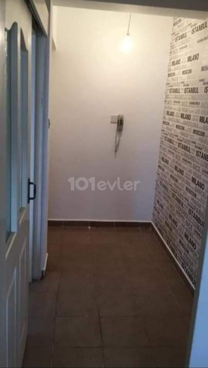 GAZİMAĞUSA'DA SATILIK  3+1 DAİRE  