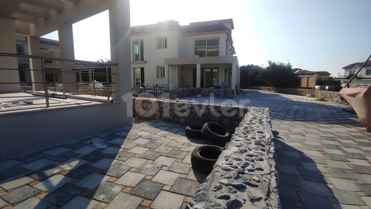 2+1 APARTMENTS FOR SALE IN KYRENIA ** 