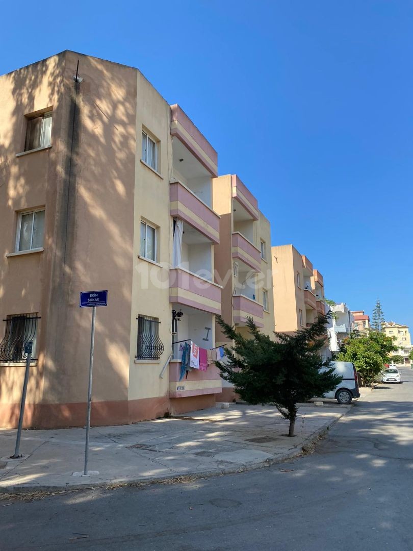 2+1 WOHNUNG ZU VERKAUFEN IN FAMAGUSTA GÜLSEREN ** 