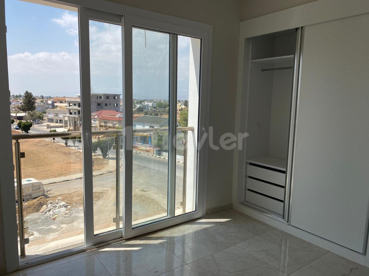 2 + 1 APARTMENT FOR SALE IN ISKELE YENIBOGAZIÇI ** 