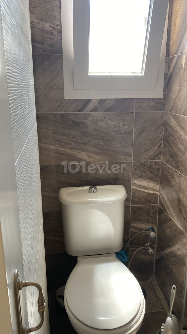 1 + 1 APARTMENT FOR SALE FOR STUDENTS IN SAKARYA, FAMAGUSTA ** 