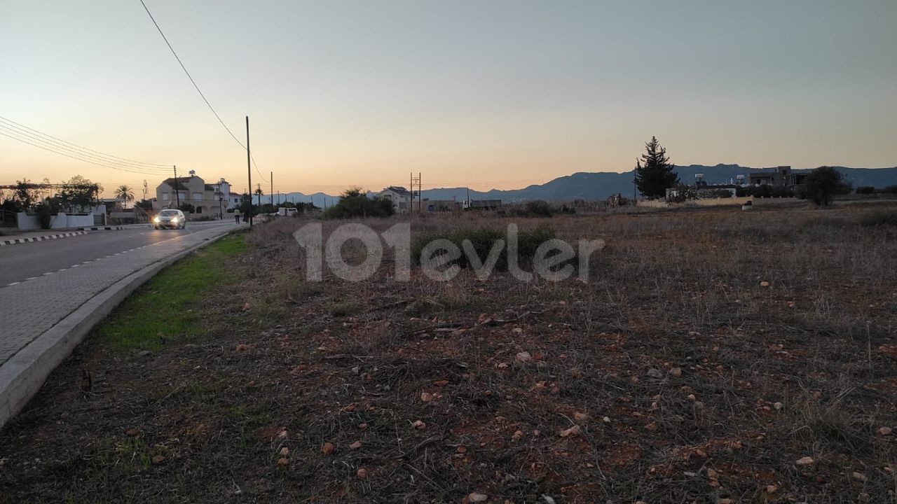 Land for sale in Iskele - Bogaztepe with sea view ** 