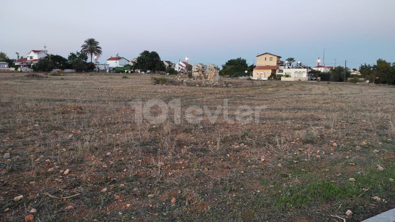 Land for sale in Iskele - Bogaztepe with sea view ** 