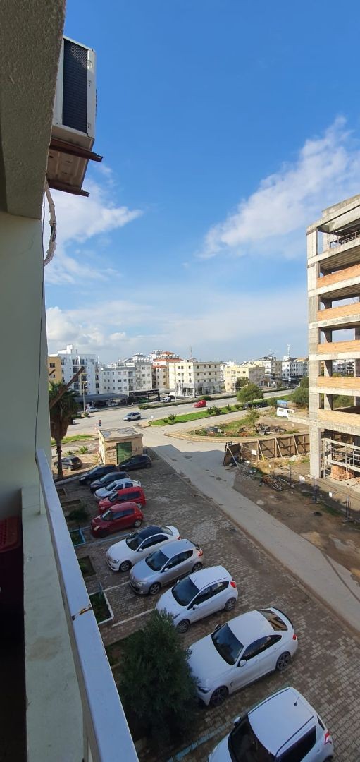 MAGOSA MERKEZDE 3+1 FULL EŞYALI KAÇIRILMAYACAK SATILIK DAİRE 59000 POUND