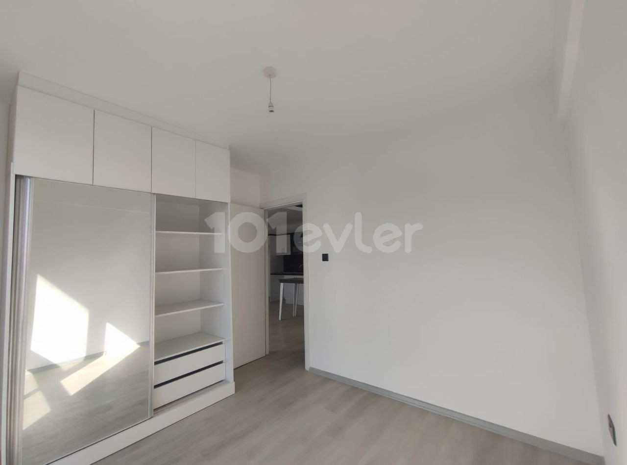 UNÜBERSEHBARER PREIS 2+1 WOHNUNG NEBEN MAGOSA CİTYMALL £ 60000 ** 