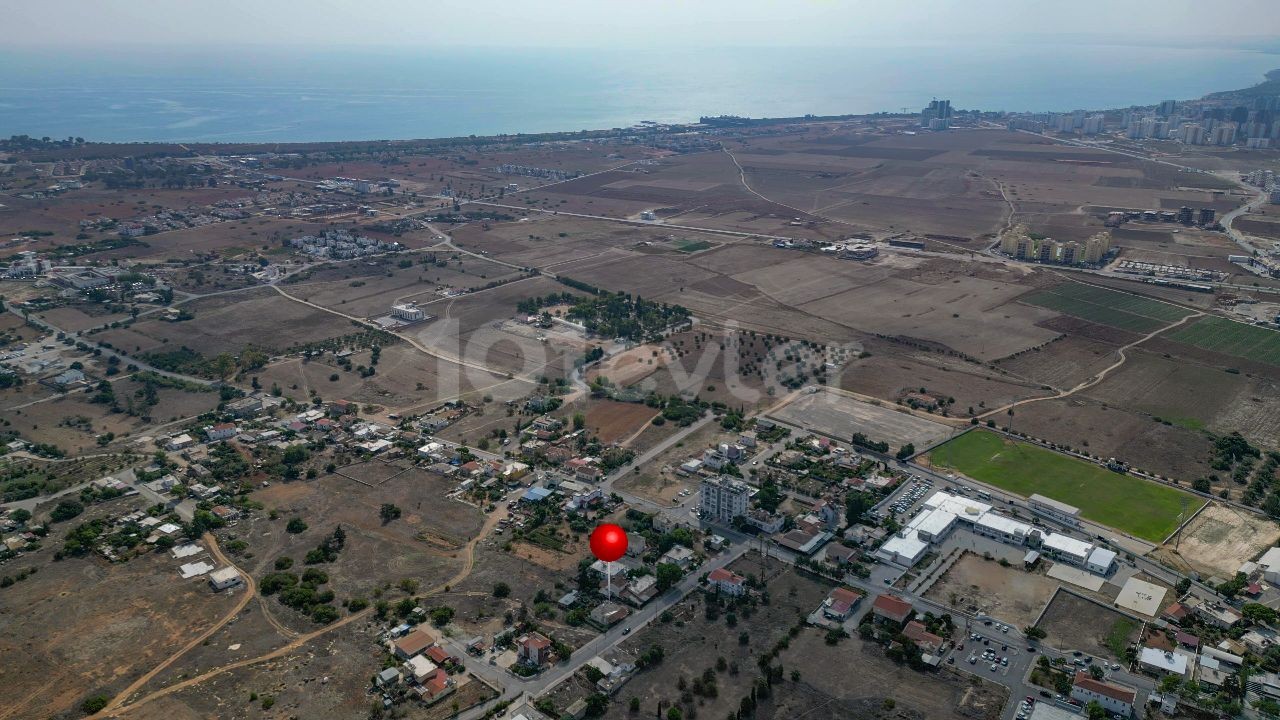 Detached House with 830 m2 Plot in İskele District