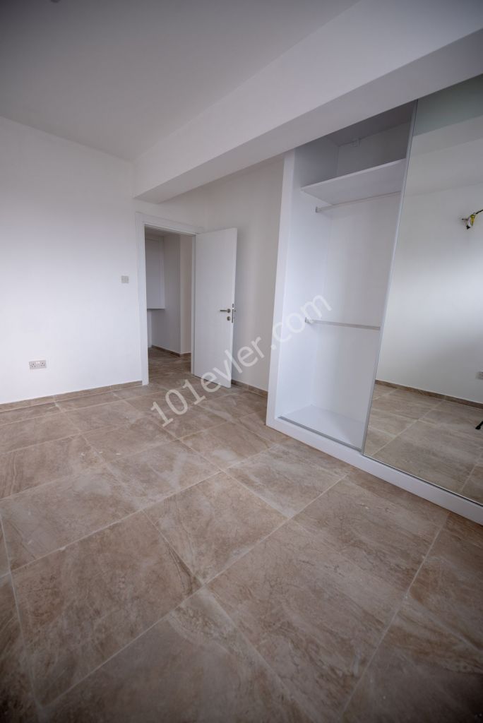 3+1 Wohnung Zu Verkaufen in Kyrenia Zentrum-Özyalcin 189 ** 