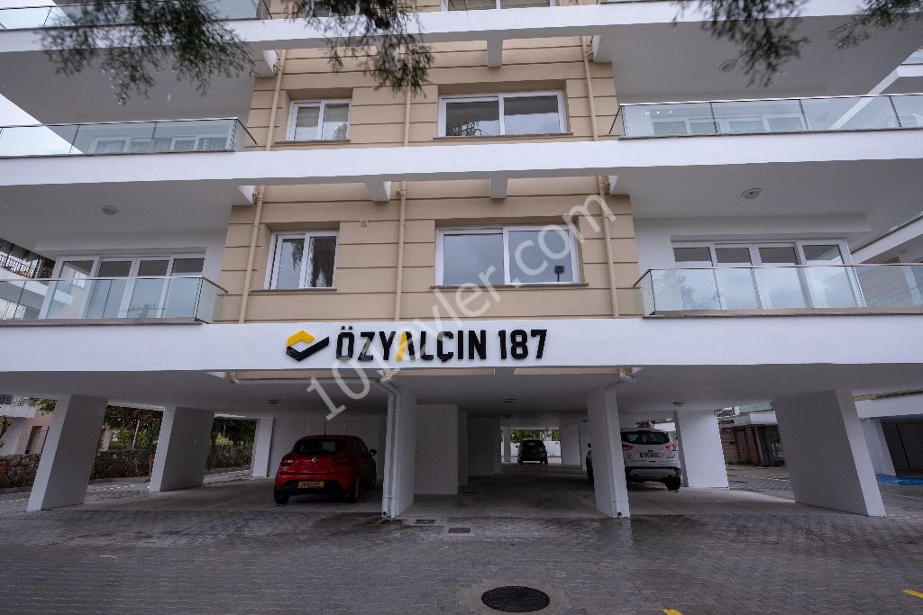 Квартира 3 + 1 на продажу в Центре Гирне - Puente by Özyalçın ** 