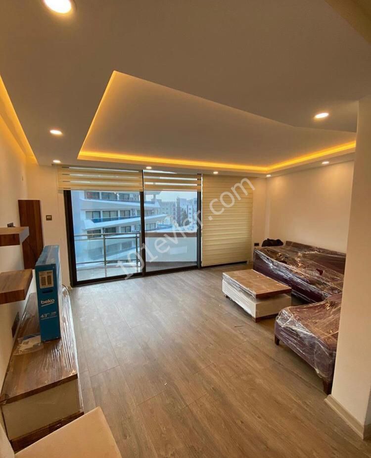 KIBRIS GİRNE MERKEZ'DE SİTE İÇİ  KIRALIK 2+1 RESIDENCE DAİRE