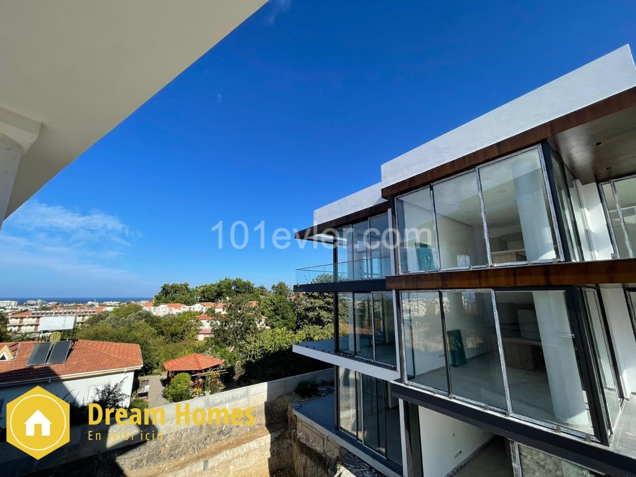 2 +1 Apartments for Sale in Kyrenia Alsancak, Cyprus with a Closed Parking Lot On a Secure Site.85.000 ** 