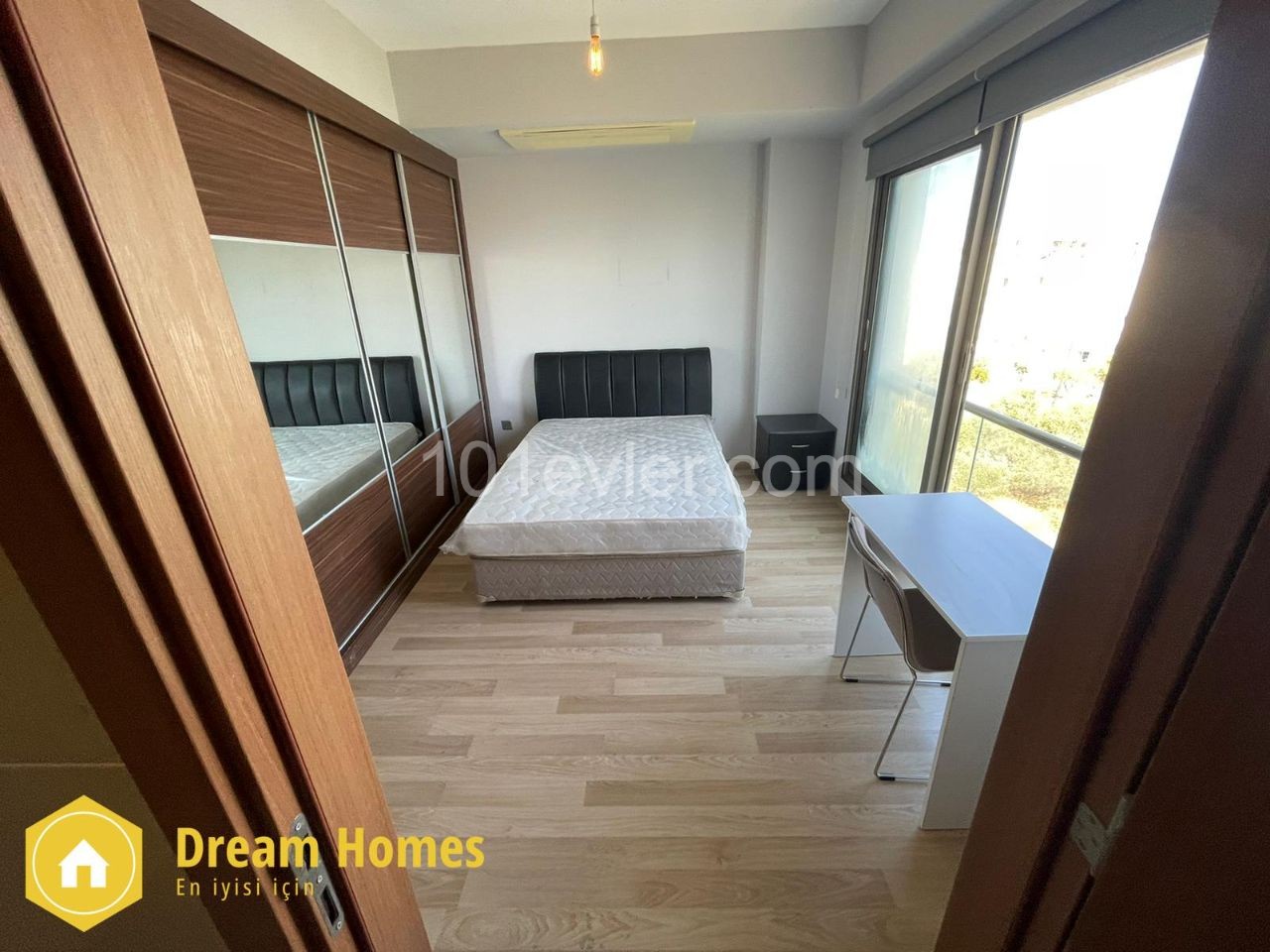 GİRNE MERKEZ'DE SATILIK 3+1 LÜKS DAİRE