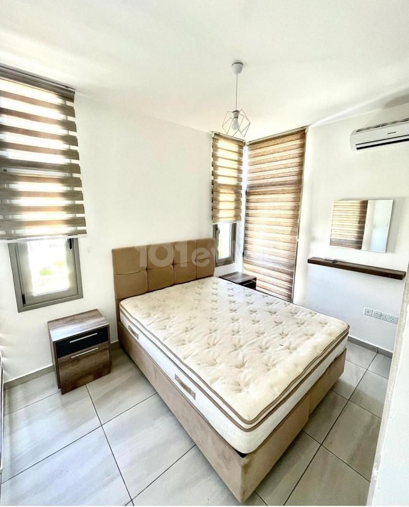 2+1 Luxury Flat For Rent In The Garden Floor In The Site In Zeytinlik Girne ** 