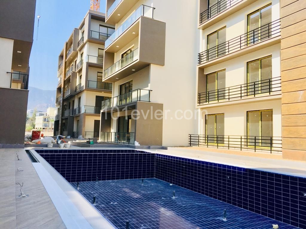 2+1 Роскошная квартира на продажу площадью 125 м2 с бассейном в центре Кирении, Кипр ** 