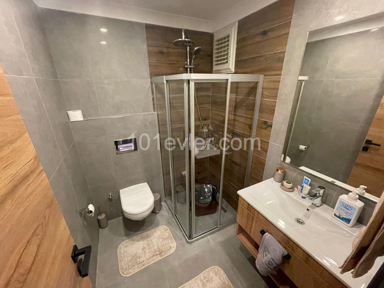 125 m² 2+1 Luxury Flat for Sale in a Complex with Pool in Kyrenia Center, Cyprus ** 