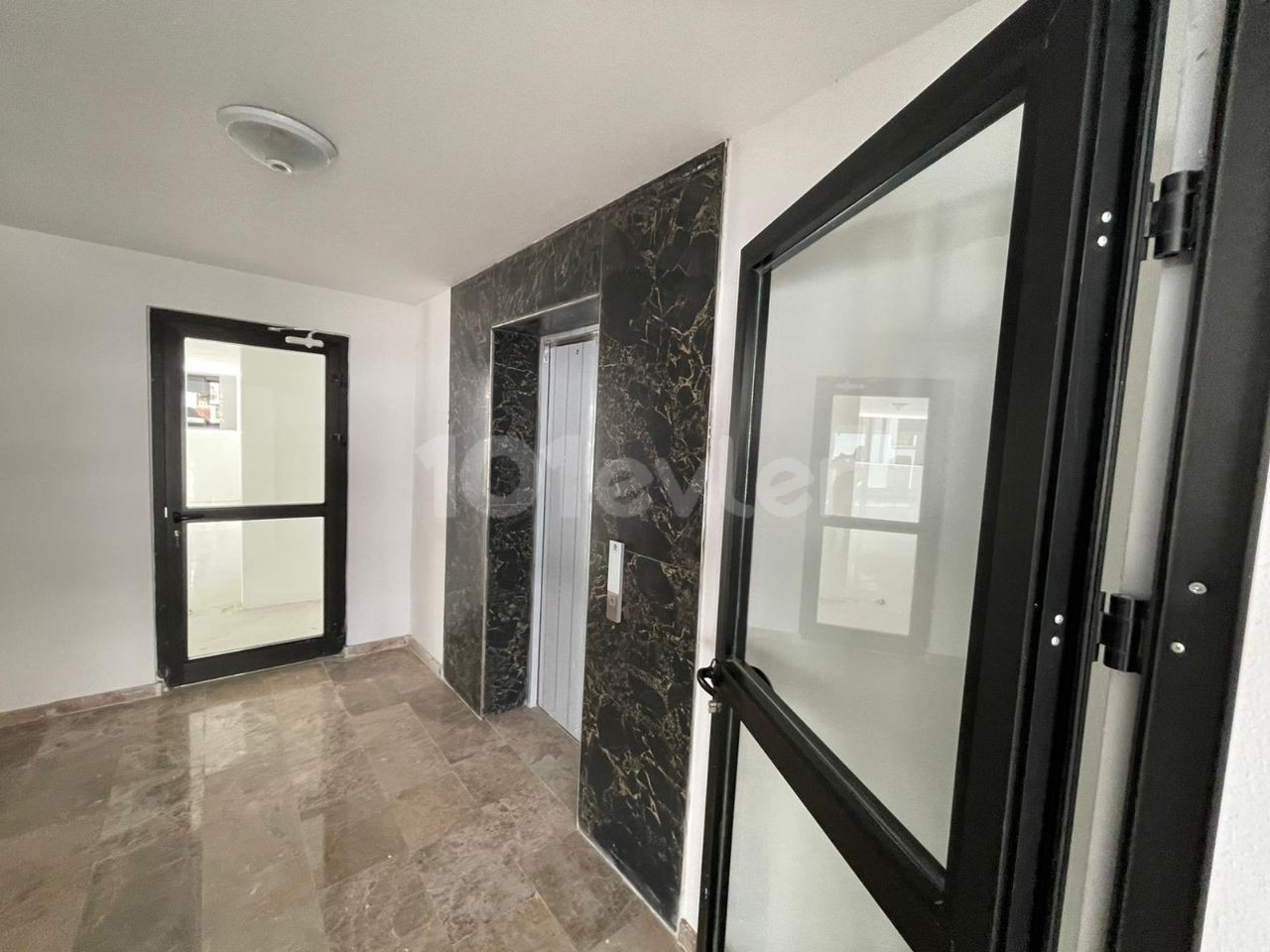 2+1 LUXURIOUS FLAT FOR RENT IN KYRENIA CENTER, NEW FURNISHED ** 