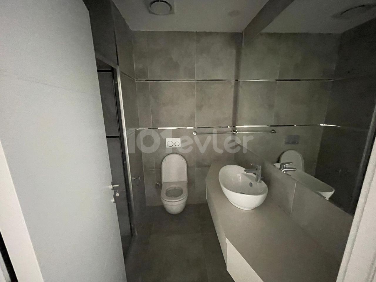 Girne'nin En Özel Rezidanslarından Birinde Satılık 3+1 Lüks Penthouse Daire