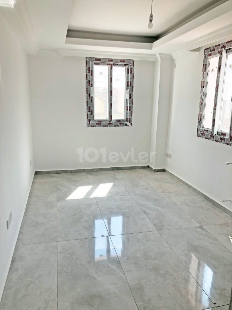 Kıbrıs Girne Alsancak'ta Satılık 3+1 Lüks Villa