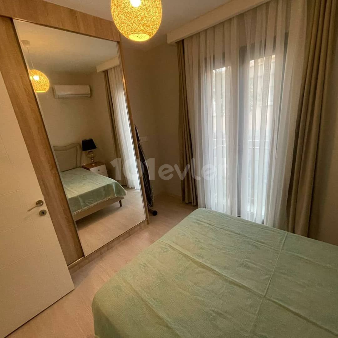 2+1 LUXUS-WOHNUNG ZUR MIETE IN KYRENIA ZENTRUM VON ZYPERN ** 